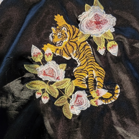 Jacket - Picture 2 of 3